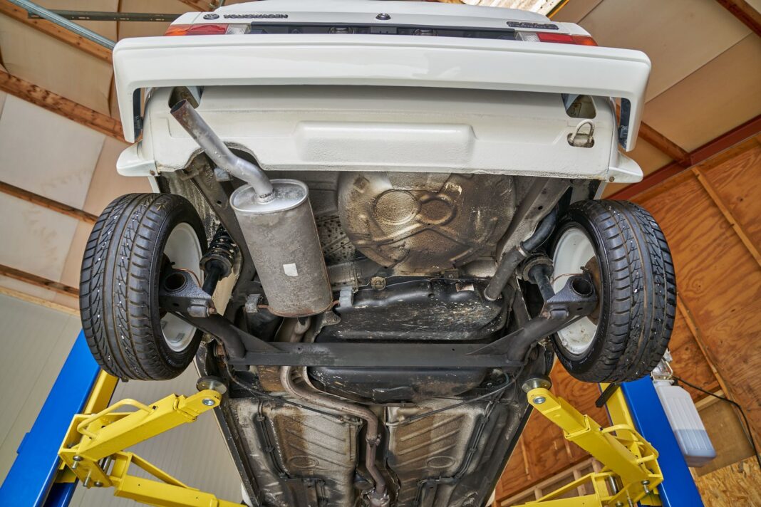 61a69b1f59be4265b9b4a21d_VW Golf Cabrio - 51-p-2000