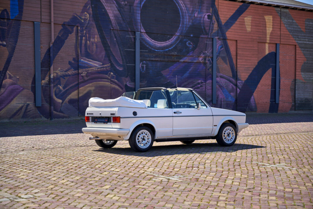 627e39145c1ea1e9c1fb2a7f_VW Golf Cabrio - 01