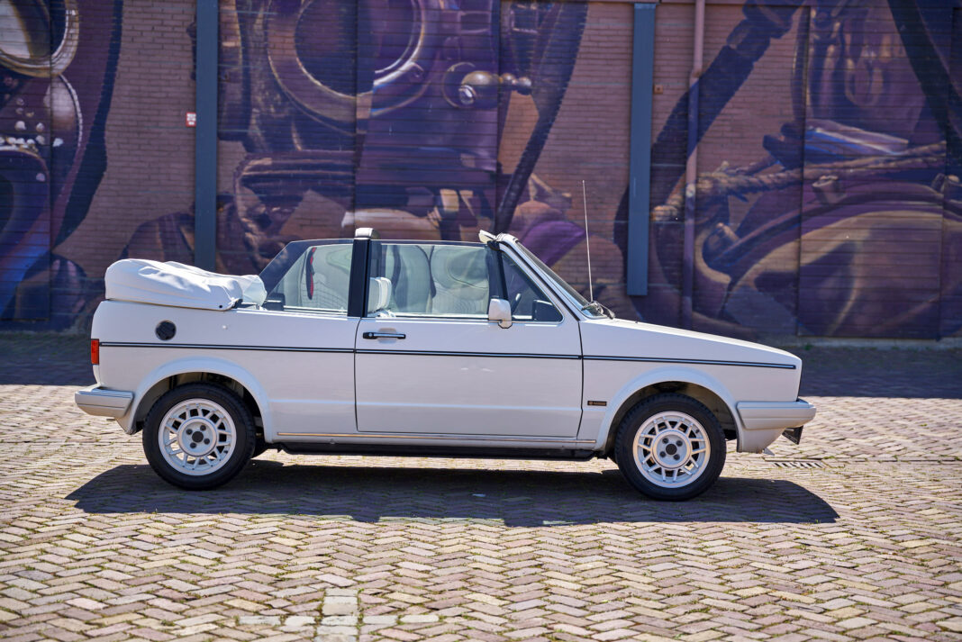 627e3914d13304deb0a9d8c7_VW Golf Cabrio - 03
