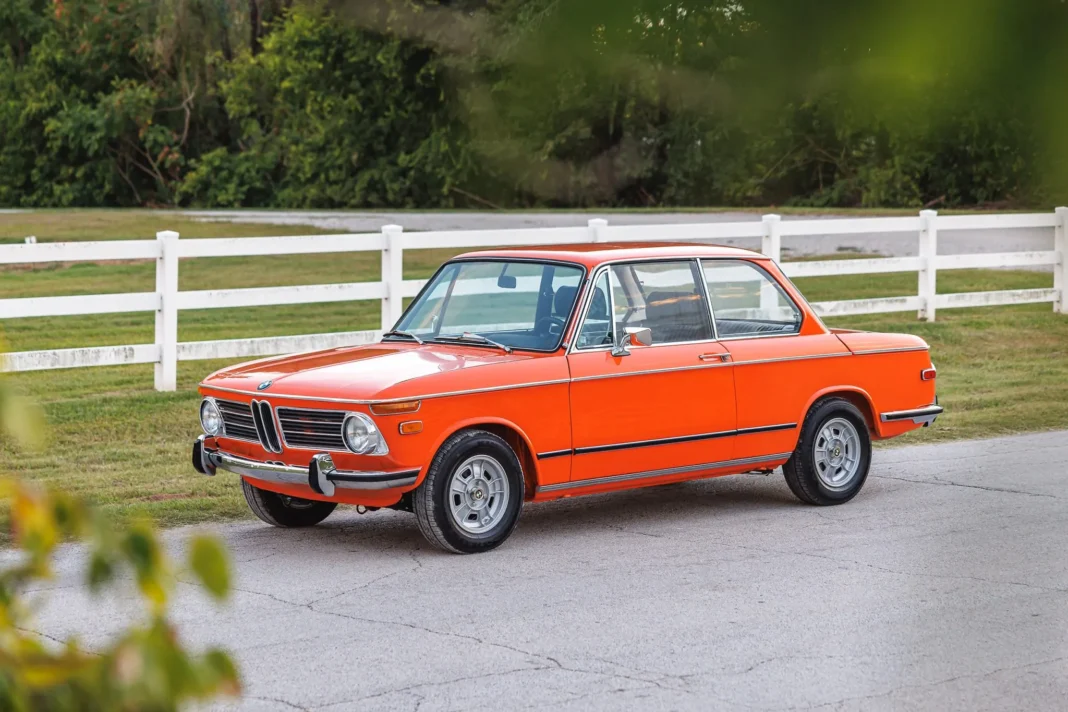 1972_bmw_2002tii_004-79505-scaled