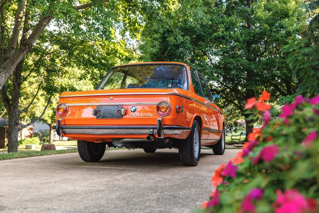 1972_bmw_2002tii_020-79657-scaled