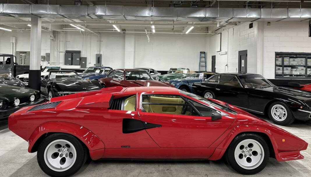 1985-lamborghini-countach-5000-qv-downdraft (1)