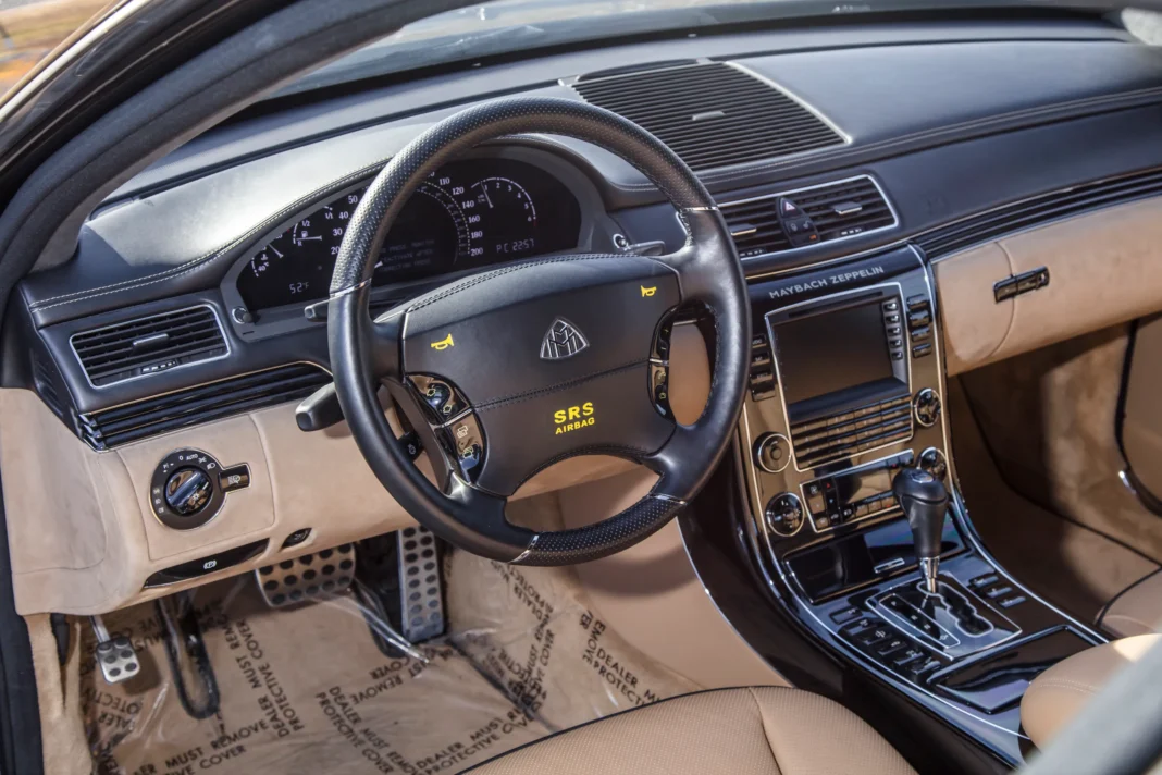 2010 Maybach 57 Zeppelin_84